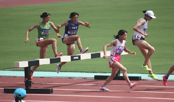 【女子駅伝部】埼玉県熊谷スポーツ文化公園陸上競技場で「天皇賜盃第92回日本学生陸上競技対校選手権大会」が開催されました