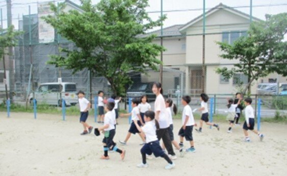 【教育学科】地元小学校で「先生になる夢」に一歩前進