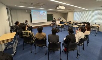 【現代ビジネス学科】まちづくりイベント「東加古川軒先市場」のデータ分析報告会を実施しました。