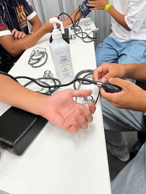 https://www.hyogo-dai.ac.jp/department/healthy/health/news/0e3df7a8877cd2e39f289a3003a084e094ab911a.jpg