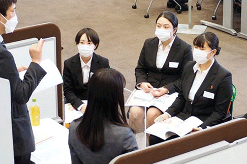 学内企業説明会