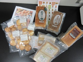 福本先生（食品コース)1.jpgのサムネイル画像