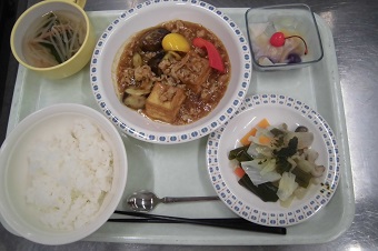給食2-2.JPG