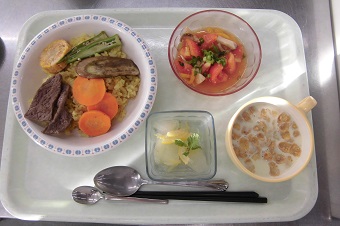 給食2-4.JPG