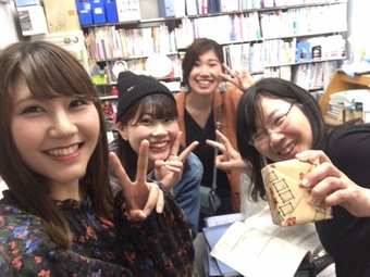 ホームページ用卒業生20190501②.jpg