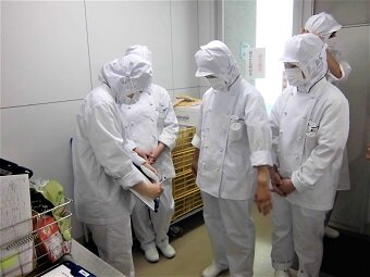 給食提供①.jpg