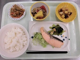 給食提供⑩.jpg
