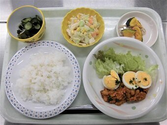 給食調理⑪.jpg