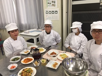 学生4.jpg
