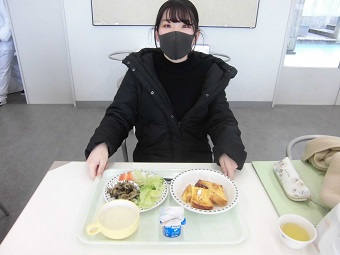 給食写真<img alt=