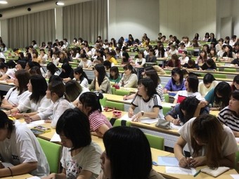 4学生交流会.jpg