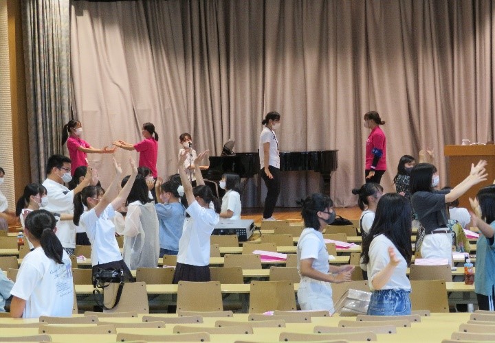 R4.jpg