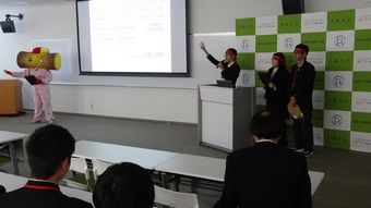 DSC02464-2.jpg